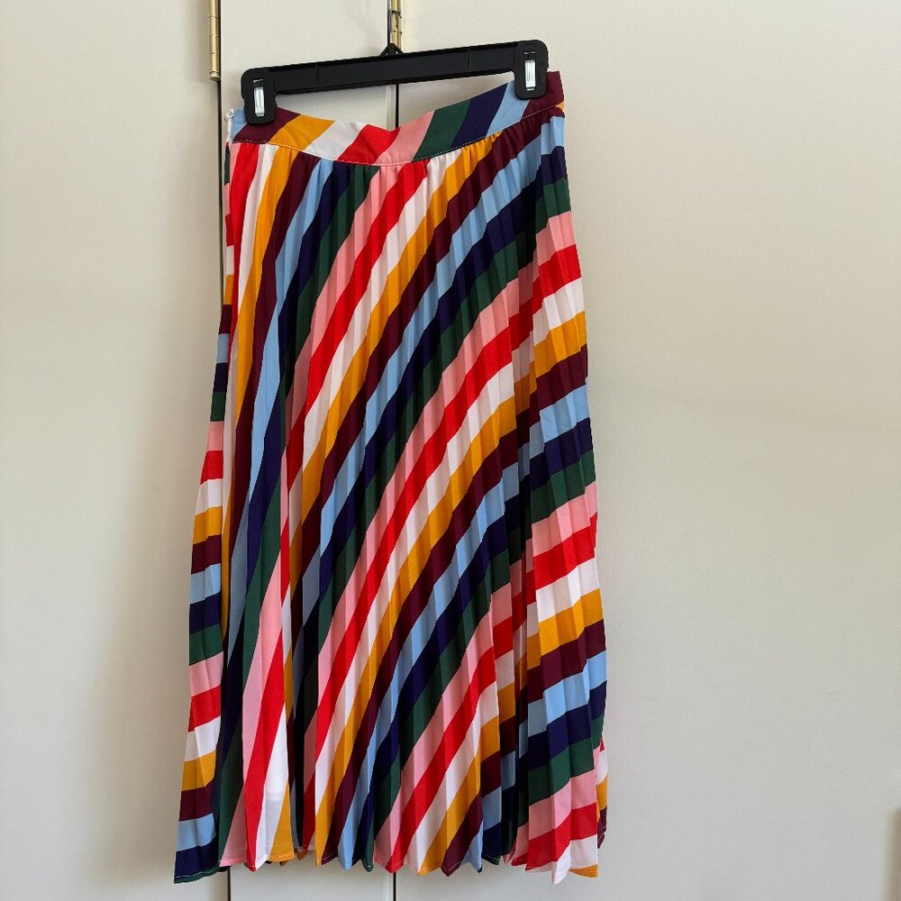 Forever 21 Geometric Strip Skirt Size M